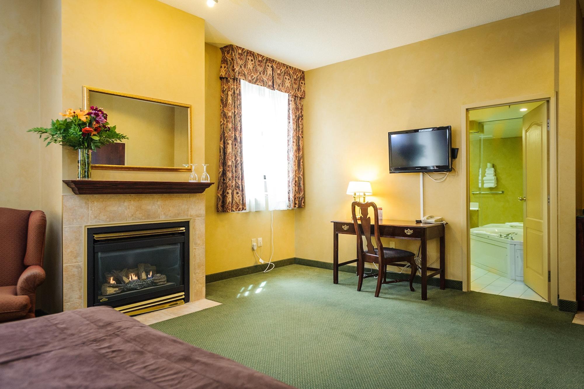 Peterborough Inn & Suites Hotel Экстерьер фото